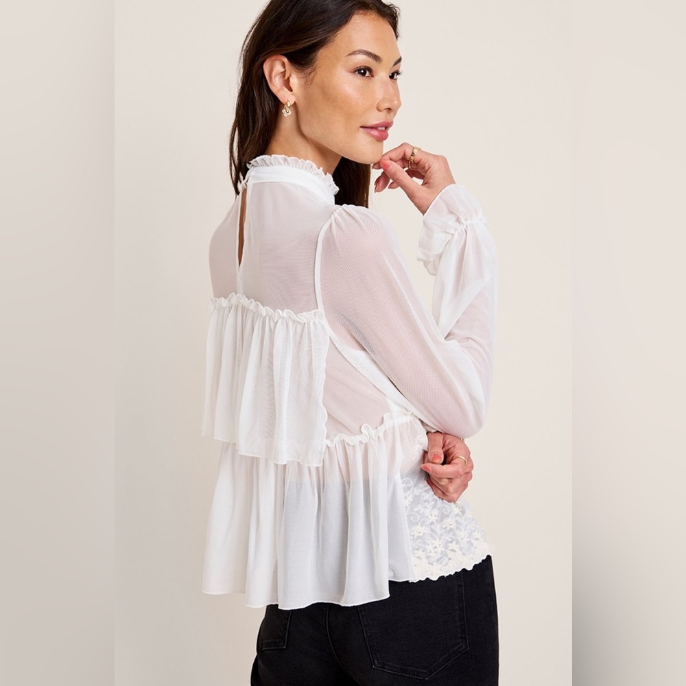 Lace Tiered Blouse, S, NWT - Picture 3 of 9